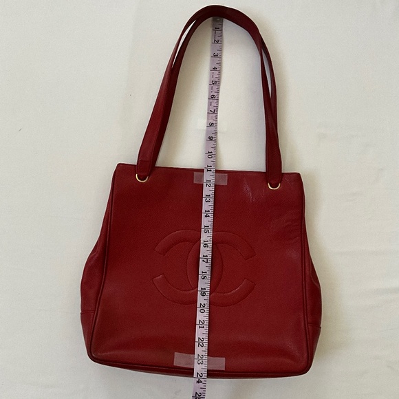 CHANEL Vintage CC Caviar Leather Shoulder Tote Red - Picture 15 of 16